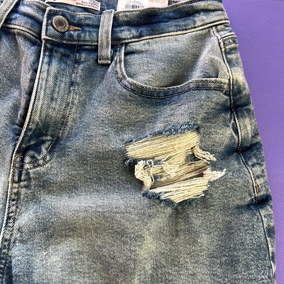 NWT Boyfriend shorts also the 90s shorts 4 inch inseam size 11/30 medium color - Picture 3 of 8